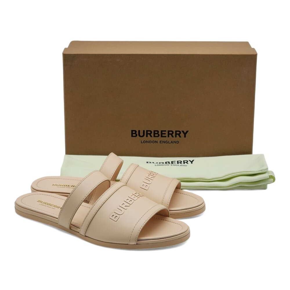 Burberry Honour Leather Flat Sandals in Pale Peach EU 38.5 / US 8.5  $680
